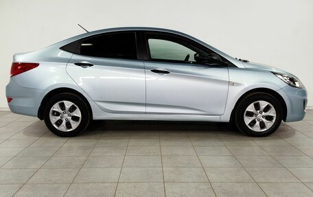 Hyundai Solaris II рестайлинг, 2011 год, 750 000 рублей, 3 фотография
