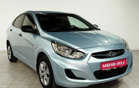 Hyundai Solaris II рестайлинг, 2011 год, 750 000 рублей, 2 фотография