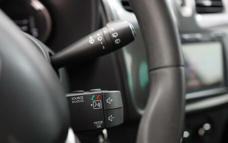 Renault Sandero II рестайлинг, 2019 год, 1 222 000 рублей, 14 фотография