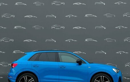 Audi Q3, 2019 год, 2 735 800 рублей, 11 фотография