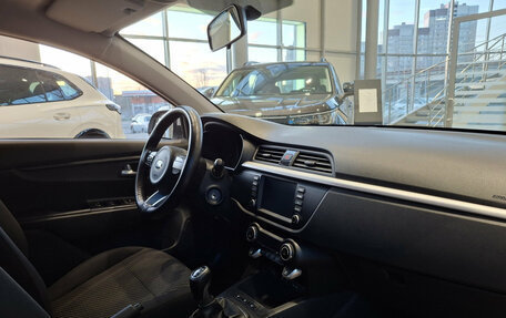 KIA Rio IV, 2019 год, 1 648 000 рублей, 11 фотография