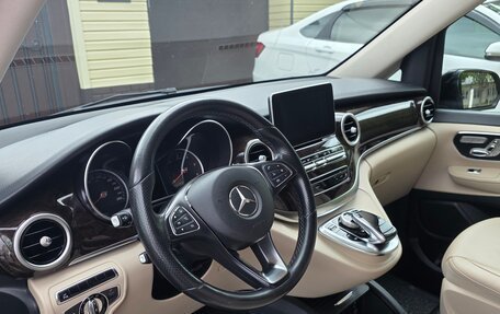 Mercedes-Benz V-Класс, 2015 год, 4 500 000 рублей, 13 фотография
