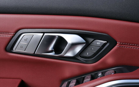 BMW 3 серия, 2021 год, 4 300 000 рублей, 14 фотография