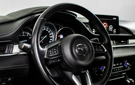 Mazda 6, 2019 год, 2 715 000 рублей, 13 фотография