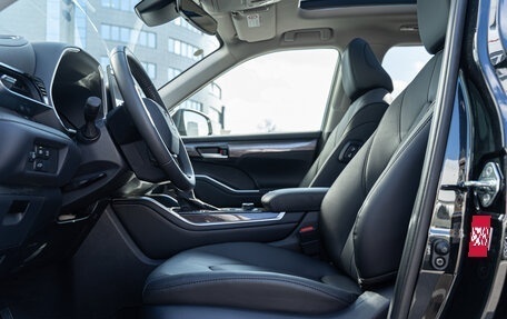 Toyota Highlander, 2026 год, 5 890 000 рублей, 10 фотография