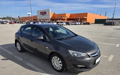 Opel Astra J, 2014 год, 800 000 рублей, 1 фотография