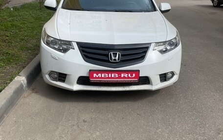 Honda Accord VIII рестайлинг, 2012 год, 1 300 000 рублей, 1 фотография