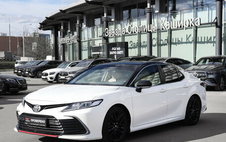 Toyota Camry, 2022 год, 3 500 000 рублей, 1 фотография