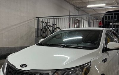 KIA Rio III рестайлинг, 2013 год, 820 000 рублей, 1 фотография