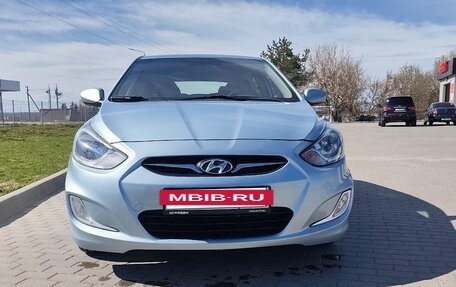 Hyundai Solaris II рестайлинг, 2012 год, 580 000 рублей, 6 фотография