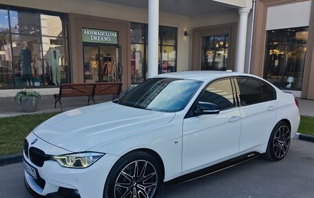 BMW 3 серия, 2018 год, 2 700 000 рублей, 12 фотография