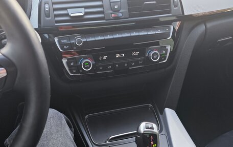 BMW 3 серия, 2018 год, 2 700 000 рублей, 16 фотография