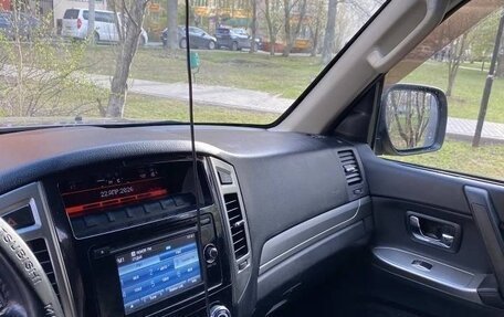 Mitsubishi Pajero IV, 2015 год, 2 100 000 рублей, 5 фотография