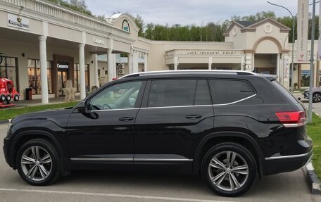 Volkswagen Teramont I, 2019 год, 3 000 000 рублей, 2 фотография