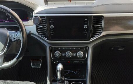 Volkswagen Teramont I, 2019 год, 3 000 000 рублей, 5 фотография