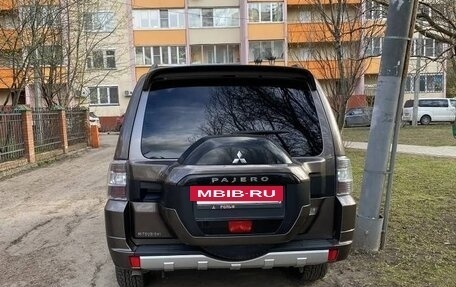Mitsubishi Pajero IV, 2015 год, 2 100 000 рублей, 8 фотография