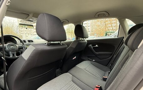 Volkswagen Polo VI (EU Market), 2009 год, 450 000 рублей, 26 фотография