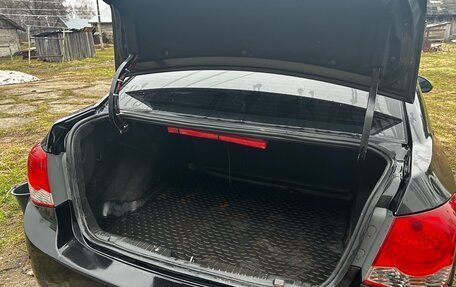 Chevrolet Cruze II, 2011 год, 600 000 рублей, 3 фотография