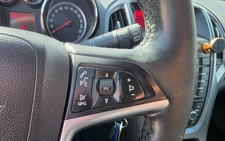 Opel Astra J, 2014 год, 800 000 рублей, 11 фотография