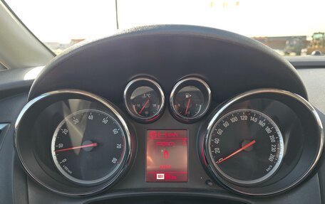 Opel Astra J, 2014 год, 800 000 рублей, 12 фотография