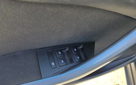 Opel Astra J, 2014 год, 800 000 рублей, 16 фотография