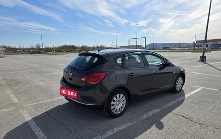 Opel Astra J, 2014 год, 800 000 рублей, 3 фотография