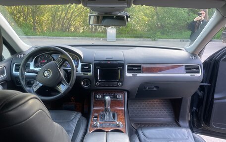 Volkswagen Touareg III, 2013 год, 2 140 000 рублей, 7 фотография