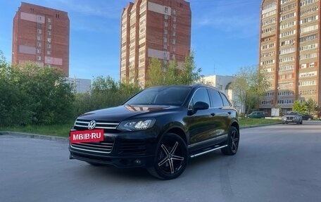 Volkswagen Touareg III, 2013 год, 2 140 000 рублей, 2 фотография