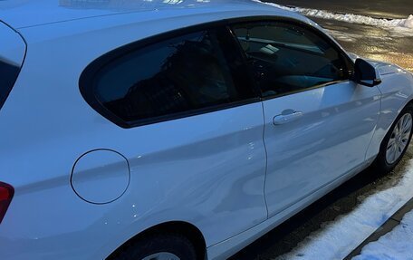 BMW 1 серия, 2013 год, 1 300 000 рублей, 3 фотография