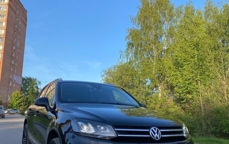 Volkswagen Touareg III, 2013 год, 2 140 000 рублей, 3 фотография
