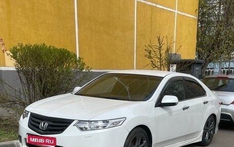 Honda Accord VIII рестайлинг, 2012 год, 1 300 000 рублей, 5 фотография