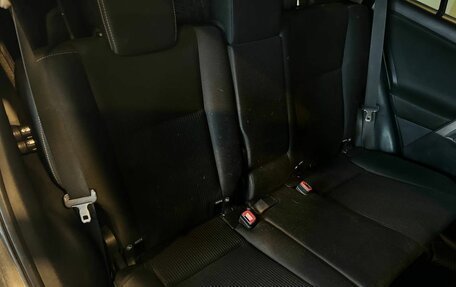 Toyota RAV4, 2015 год, 1 915 000 рублей, 30 фотография