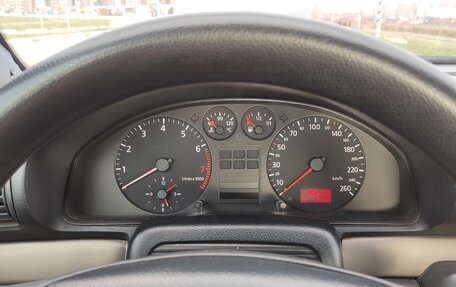 Audi A4, 1999 год, 430 000 рублей, 9 фотография