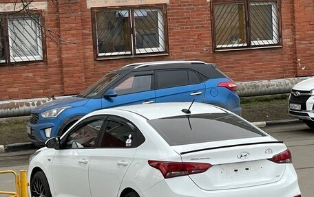 Hyundai Solaris II рестайлинг, 2017 год, 999 999 рублей, 6 фотография