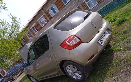 Renault Sandero II рестайлинг, 2016 год, 850 000 рублей, 4 фотография