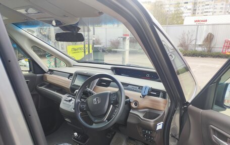 Honda Freed II, 2021 год, 1 830 000 рублей, 6 фотография