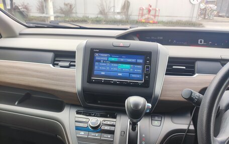 Honda Freed II, 2021 год, 1 830 000 рублей, 11 фотография