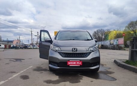 Honda Freed II, 2021 год, 1 830 000 рублей, 8 фотография