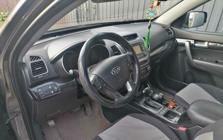 KIA Sorento II рестайлинг, 2017 год, 2 107 000 рублей, 4 фотография