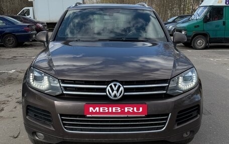 Volkswagen Touareg III, 2014 год, 2 650 000 рублей, 2 фотография
