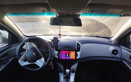 Chevrolet Cruze II, 2013 год, 620 000 рублей, 6 фотография