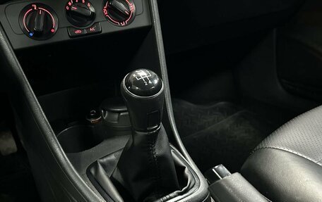 Volkswagen Polo VI (EU Market), 2015 год, 750 000 рублей, 21 фотография