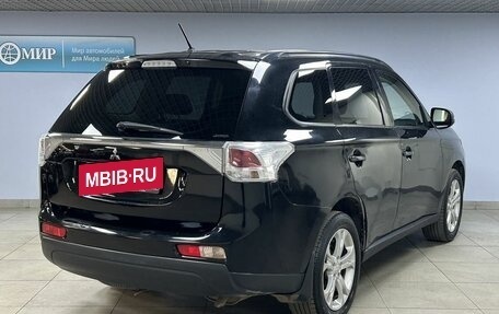 Mitsubishi Outlander III рестайлинг 3, 2013 год, 1 412 000 рублей, 7 фотография