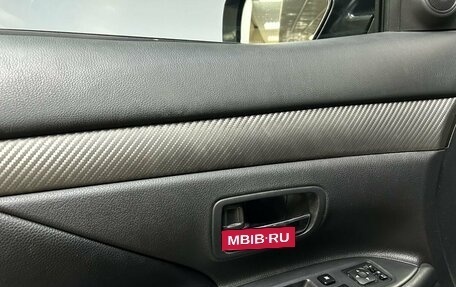 Mitsubishi Outlander III рестайлинг 3, 2013 год, 1 412 000 рублей, 12 фотография