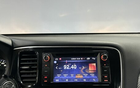 Mitsubishi Outlander III рестайлинг 3, 2013 год, 1 412 000 рублей, 21 фотография