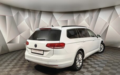 Volkswagen Passat B8 рестайлинг, 2018 год, 1 820 000 рублей, 2 фотография