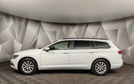 Volkswagen Passat B8 рестайлинг, 2018 год, 1 820 000 рублей, 5 фотография