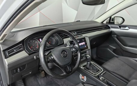 Volkswagen Passat B8 рестайлинг, 2018 год, 1 820 000 рублей, 19 фотография