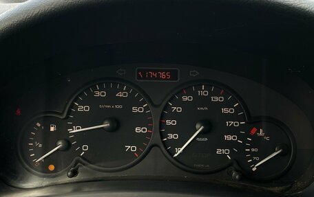 Peugeot Partner II рестайлинг 2, 2011 год, 360 000 рублей, 17 фотография