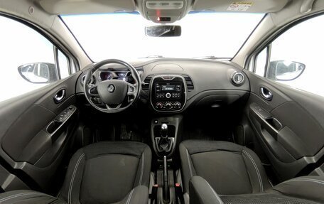 Renault Kaptur I рестайлинг, 2018 год, 1 320 000 рублей, 10 фотография